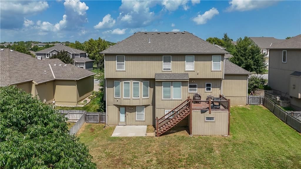2427 W Fredrickson Drive — photo 32