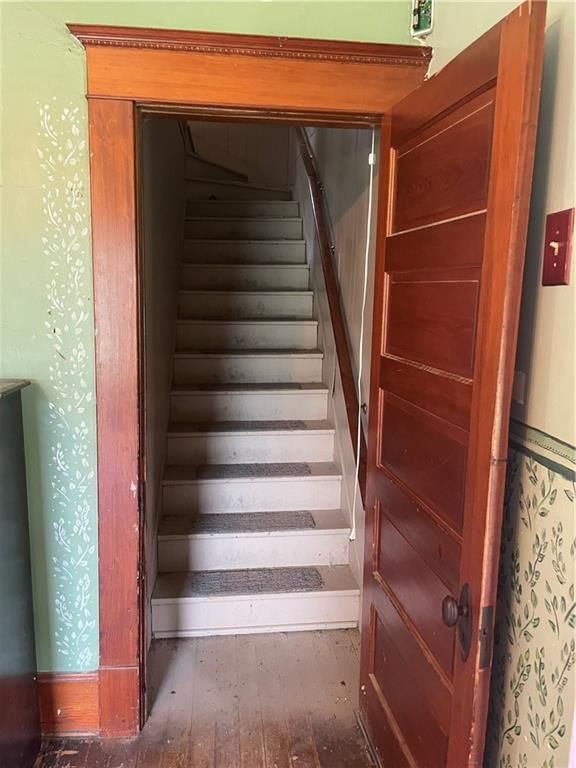202 W Poplar Street — photo 15