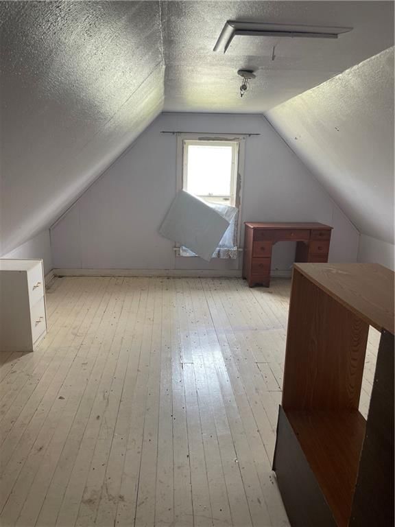 202 W Poplar Street — photo 19