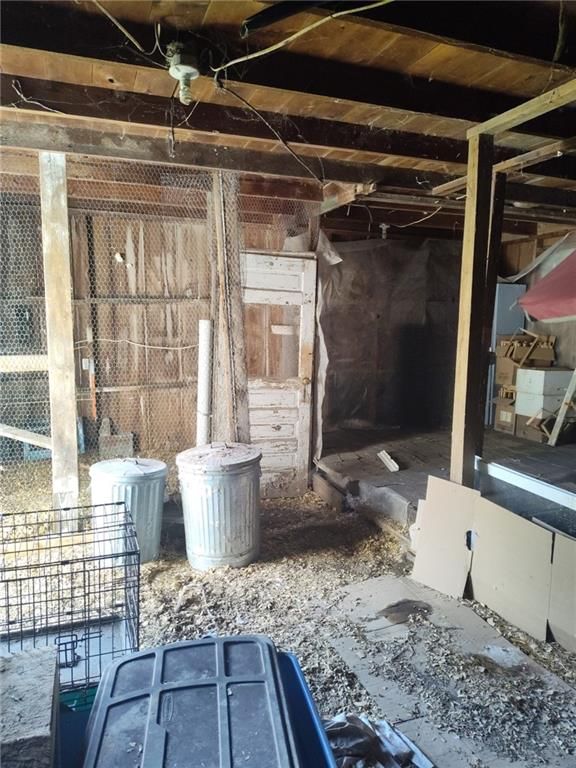 202 W Poplar Street — photo 32