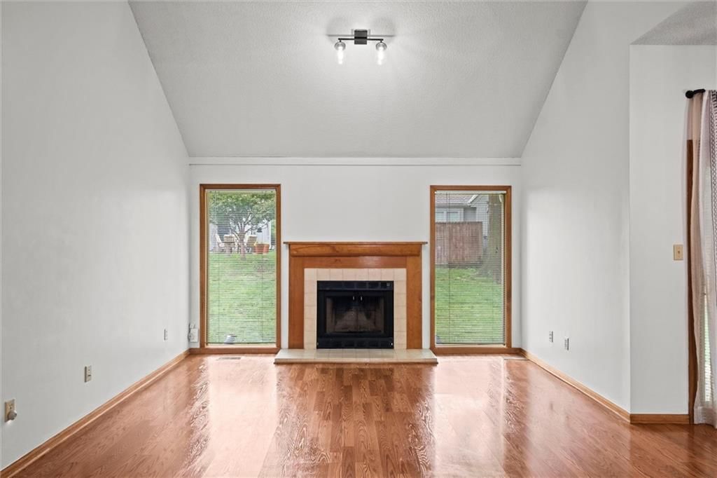11924 Grandview Street — photo 9