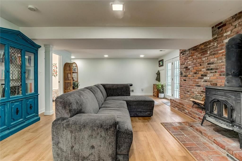 Photo 17 of 41 - 6845 Georgia Avenue
