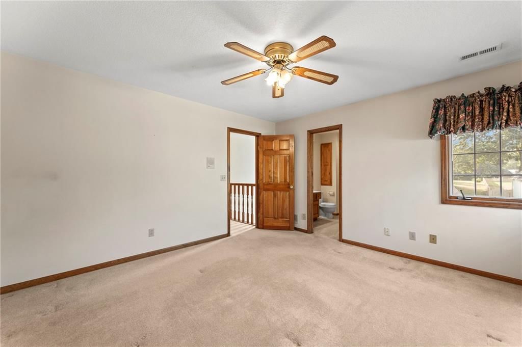 1606 NE 100th Court — photo 37