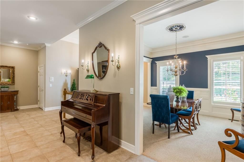 8211 NW High Point Drive — photo 8