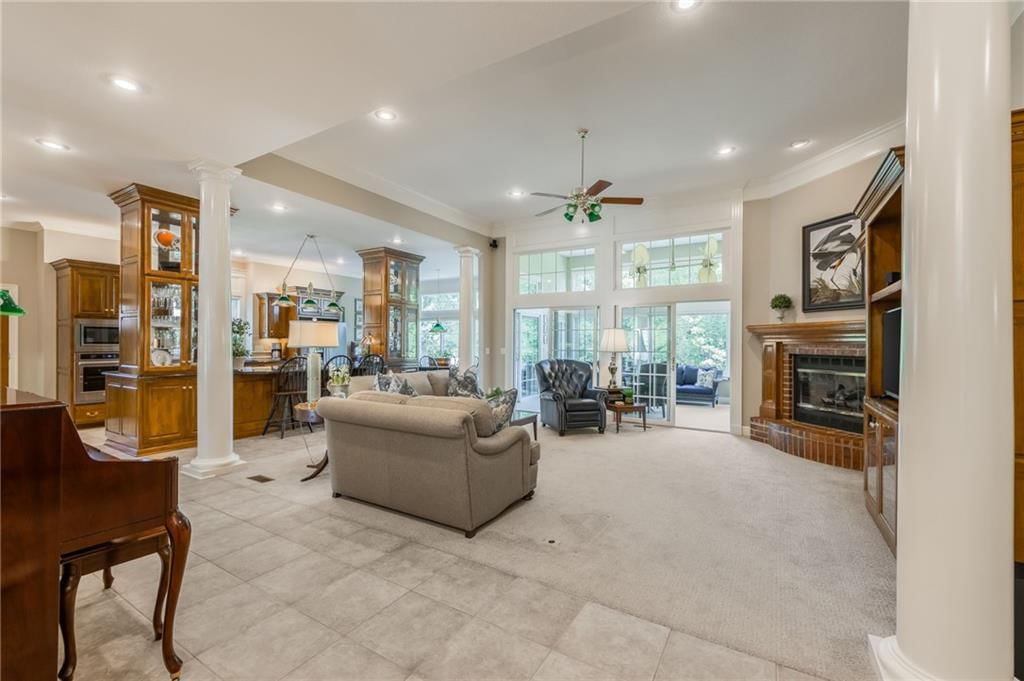 8211 NW High Point Drive — photo 9