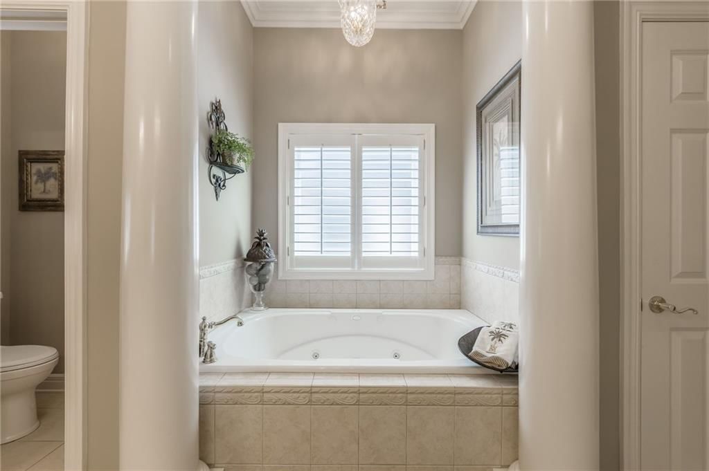 8211 NW High Point Drive — photo 29
