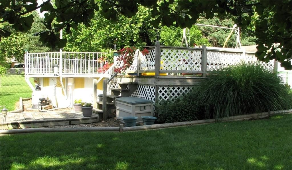 Photo 18 of 40 - 519 Trevis Avenue