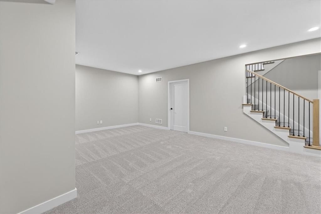 25058 W 94th Terrace — photo 44