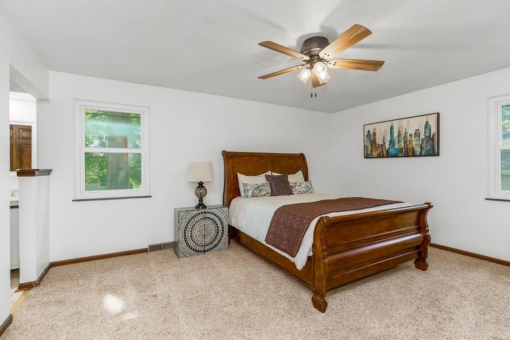 Photo 13 of 32 - 1512 SW 14th Street