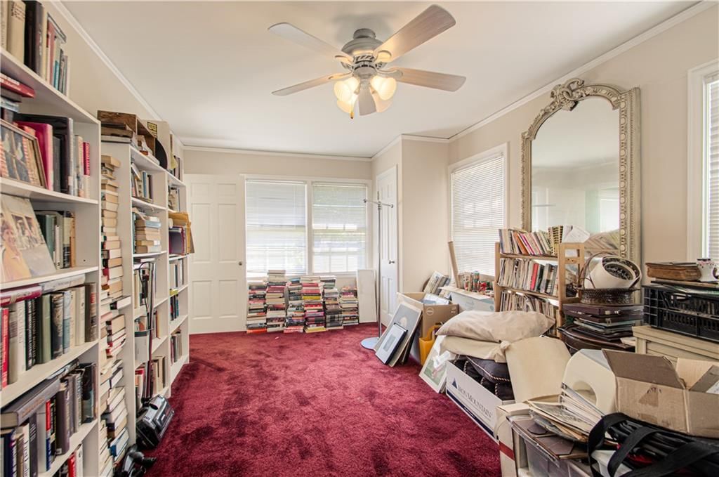 Photo 32 of 46 - 619 W 67th Terrace