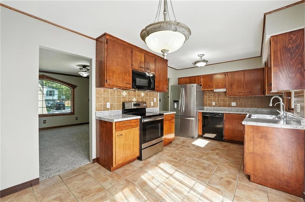 109 SE Brentwood Drive — photo 5
