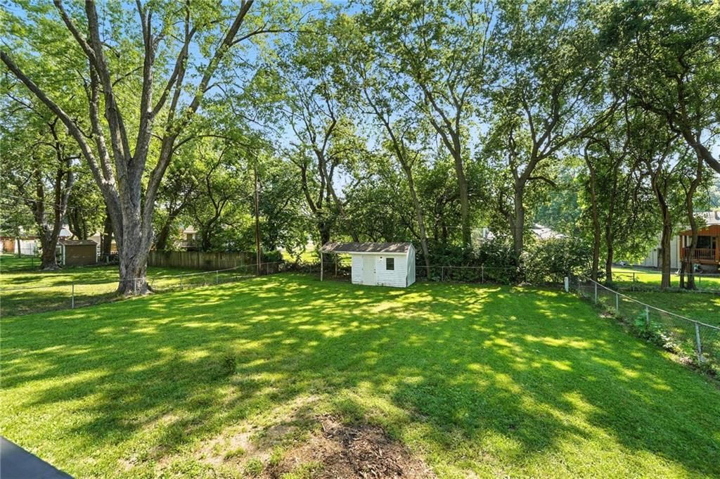 109 SE Brentwood Drive — photo 15