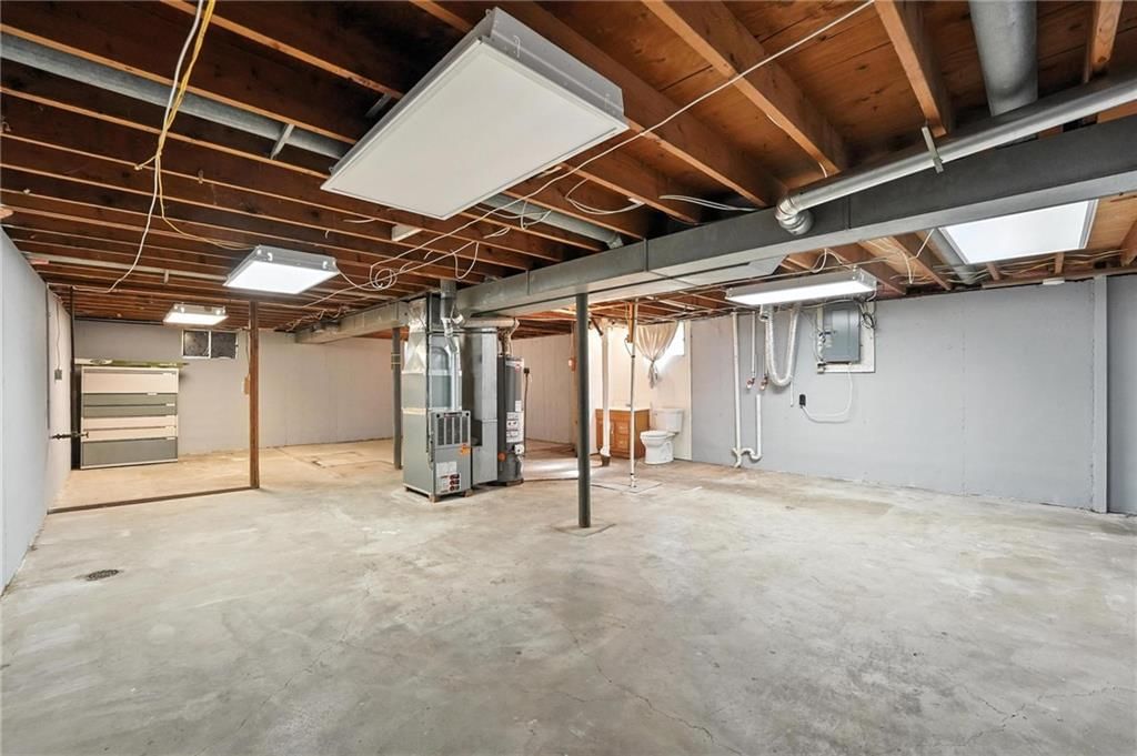 109 SE Brentwood Drive — photo 21