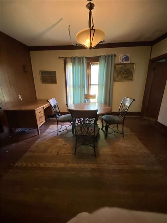 Photo 6 of 7 - 321 N 3rd Street
