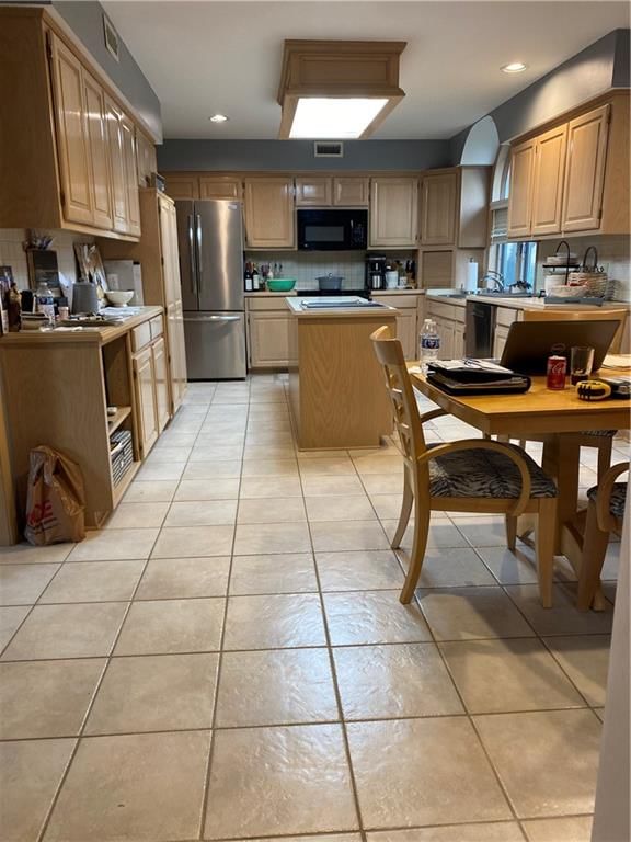3105 NE 70 Street — photo 17