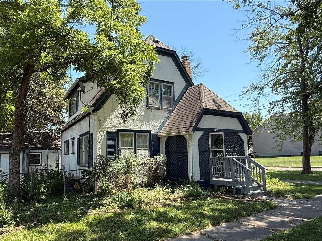 745 S Princeton Street — photo 2