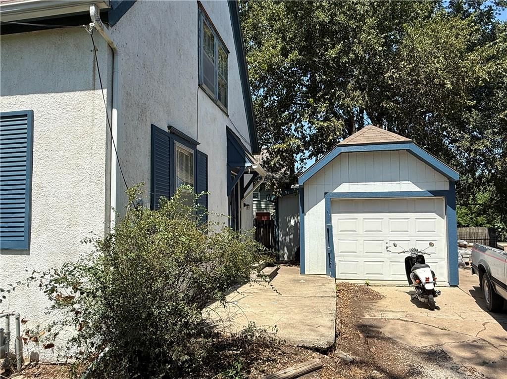 745 S Princeton Street — photo 22