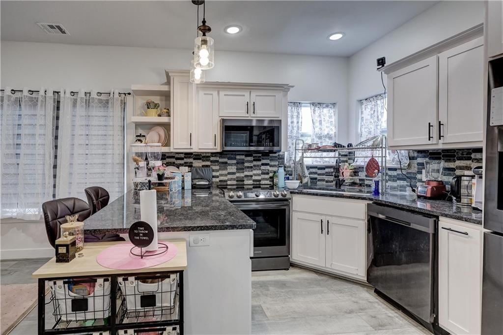 1824 Silverback Way — photo 12