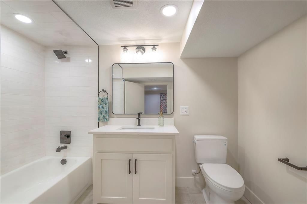 10314 Sagamore Lane — photo 37