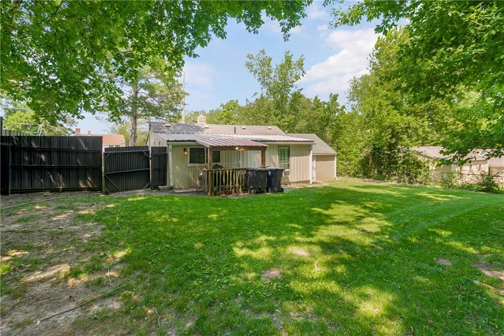 6615 Richmond Avenue — photo 13