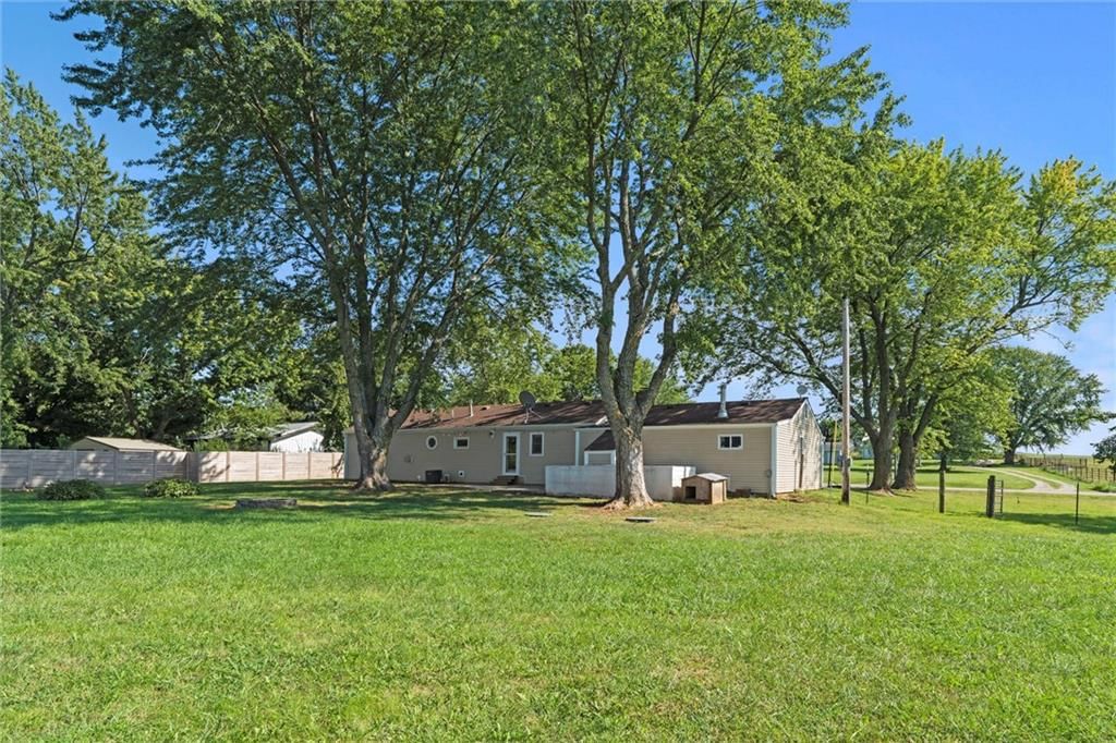 Photo 28 of 38 - 18612 W 319th Street