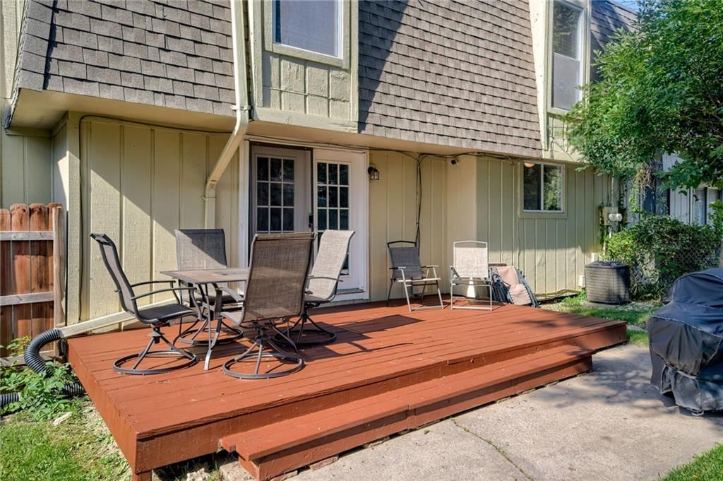 Photo 31 of 32 - 521 NE 90th Terrace