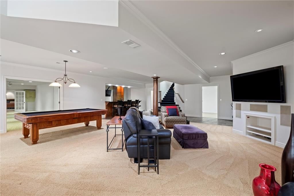 Photo 44 of 63 - 16813 Highland Ridge Drive
