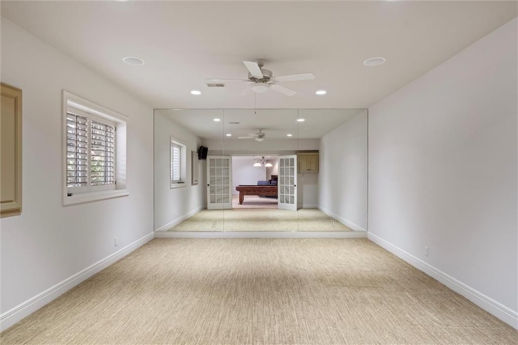 Photo 47 of 63 - 16813 Highland Ridge Drive