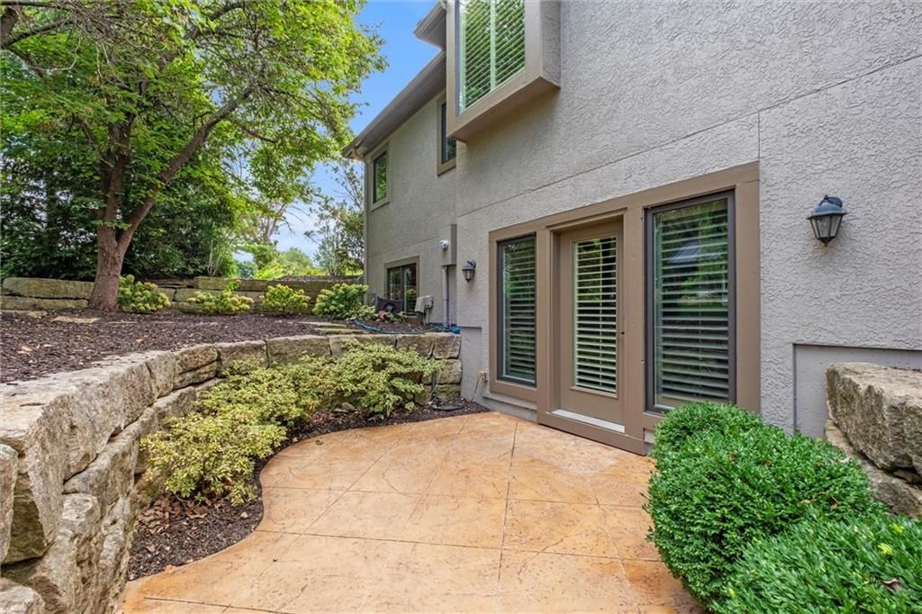 Photo 48 of 63 - 16813 Highland Ridge Drive