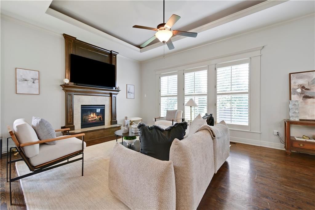 Photo 6 of 36 - 24571 W 110th Street