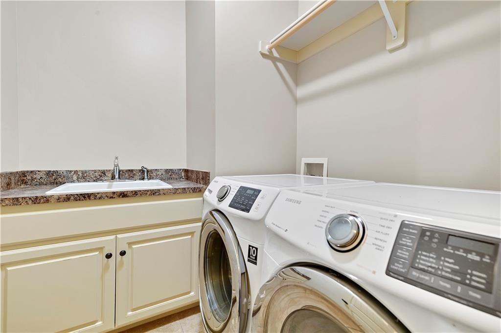 Photo 33 of 36 - 24571 W 110th Street