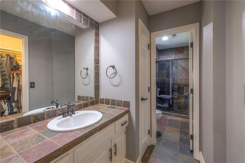 248 SW Winterpark Circle — photo 39