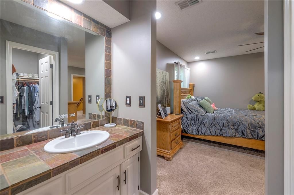 248 SW Winterpark Circle — photo 41