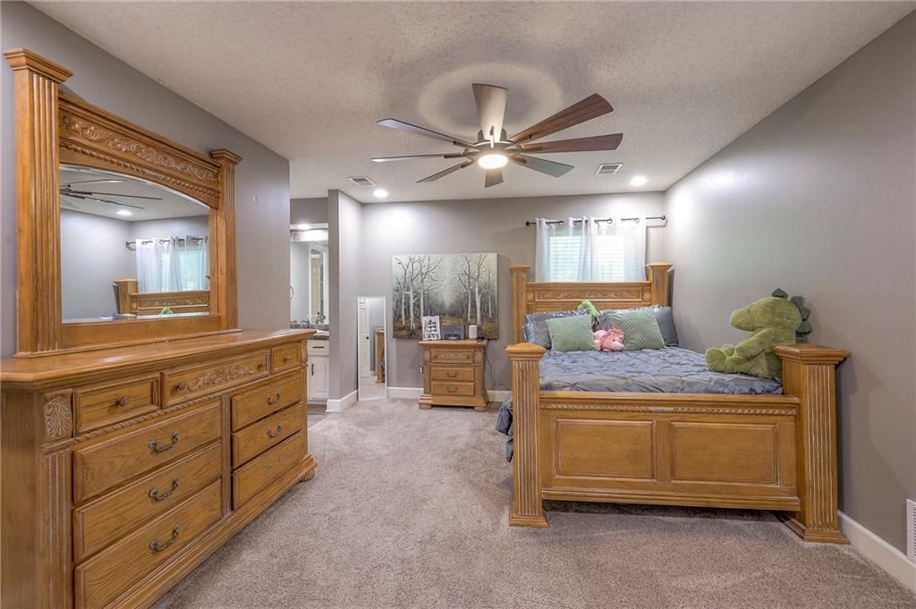 248 SW Winterpark Circle — photo 42