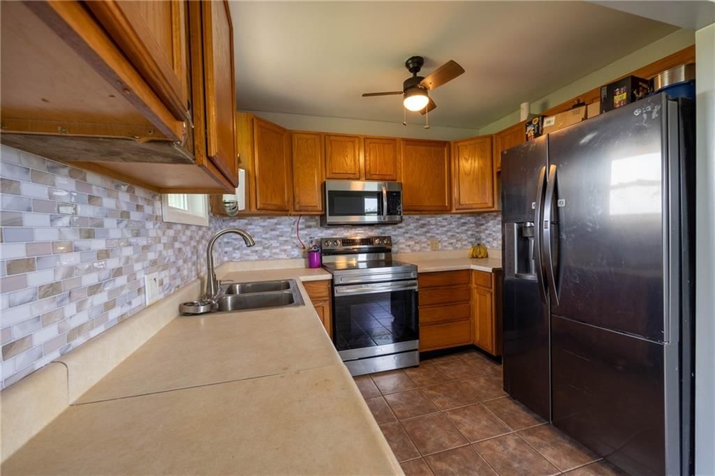 10147 W 18 Highway — photo 14