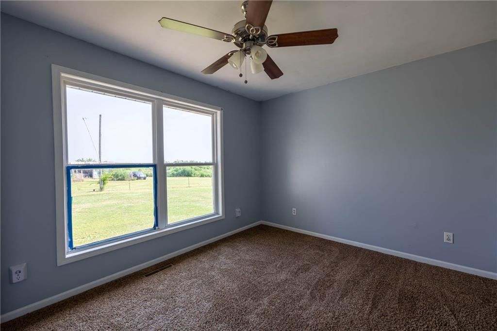 10147 W 18 Highway — photo 17