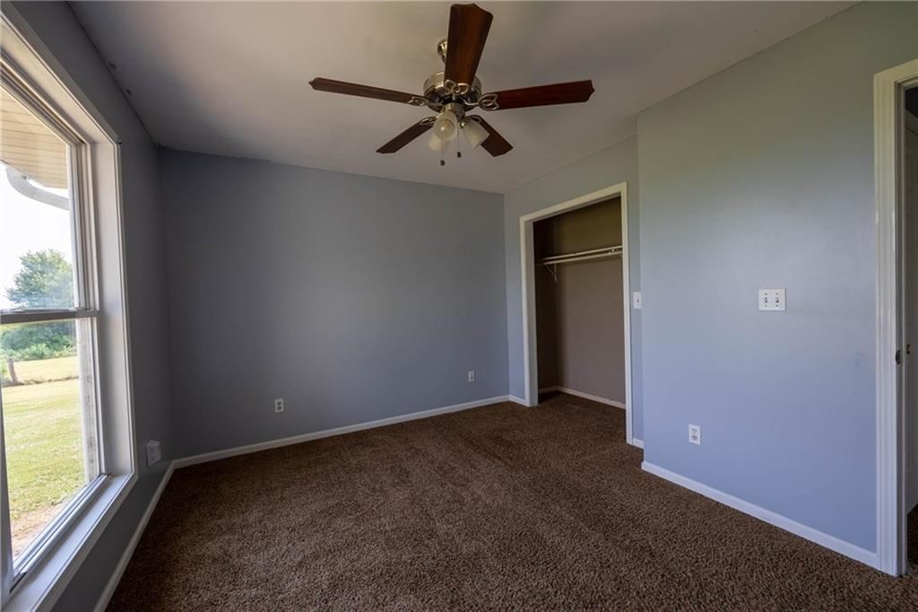 10147 W 18 Highway — photo 18