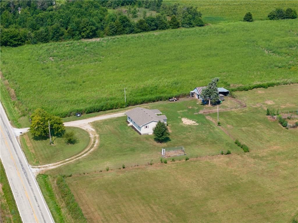 10147 W 18 Highway — photo 30