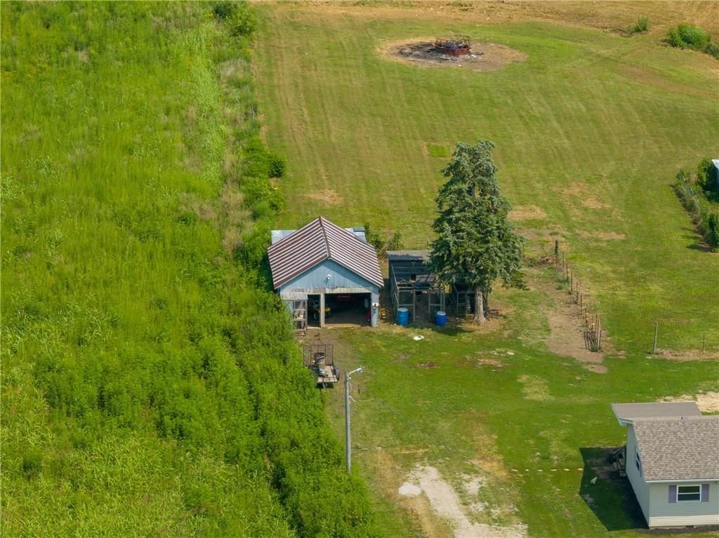 10147 W 18 Highway — photo 33