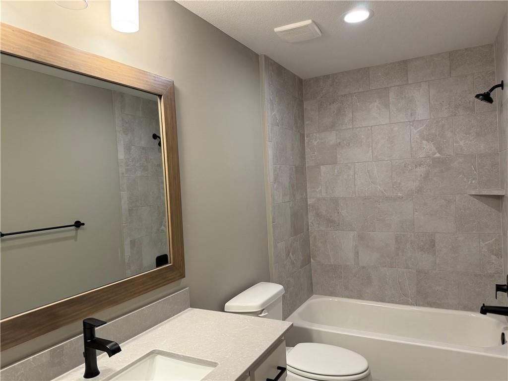 2806 NE 102nd Street — photo 30