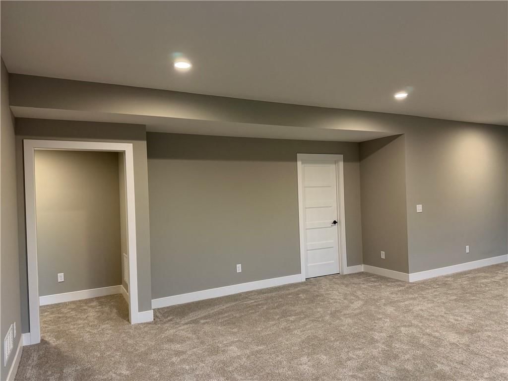 2806 NE 102nd Street — photo 33