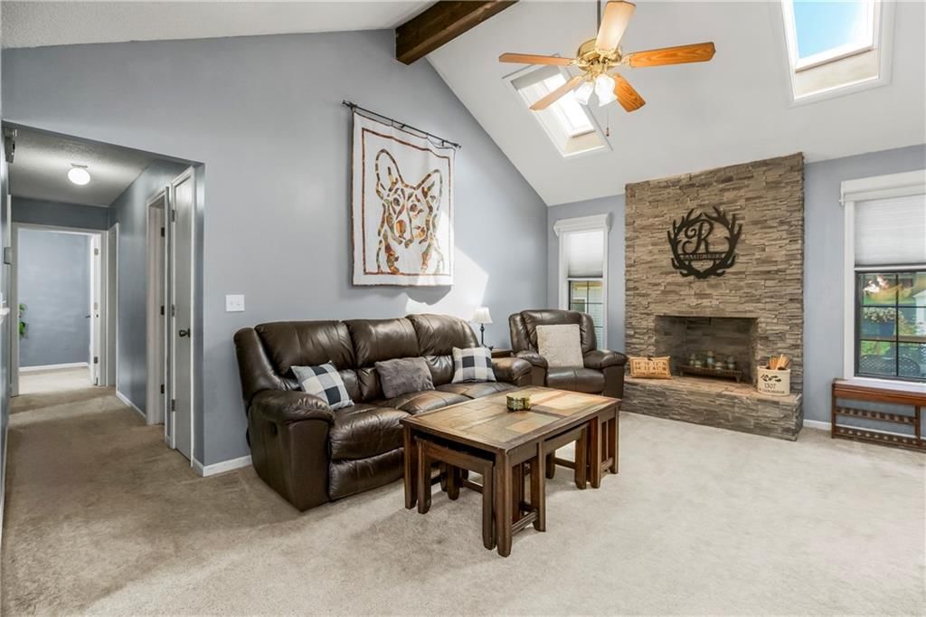 1307 NE Cookingham Drive — photo 7