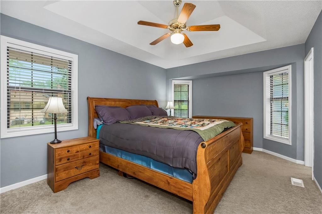 1307 NE Cookingham Drive — photo 12