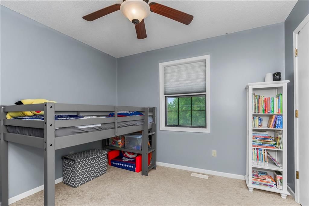 1307 NE Cookingham Drive — photo 15