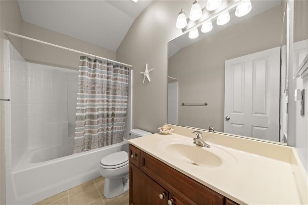 Photo 21 of 25 - 7731 W 158th Terrace