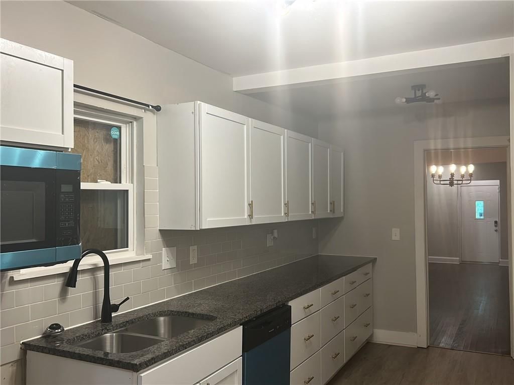 5400 Olive Street — photo 2