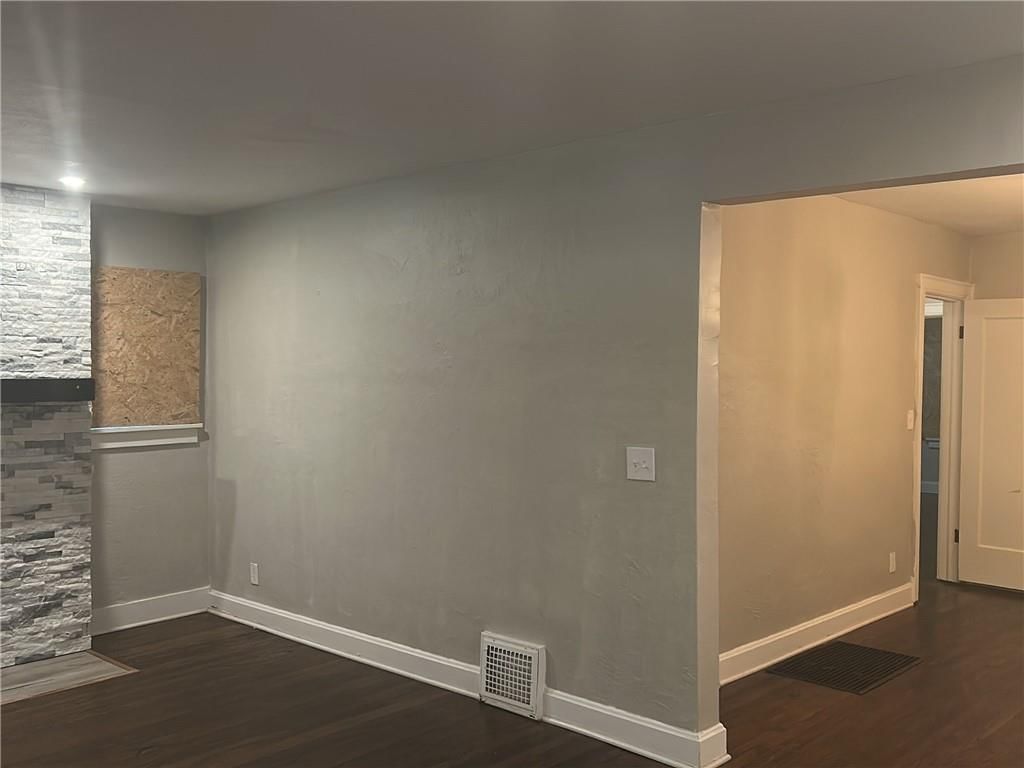 5400 Olive Street — photo 7