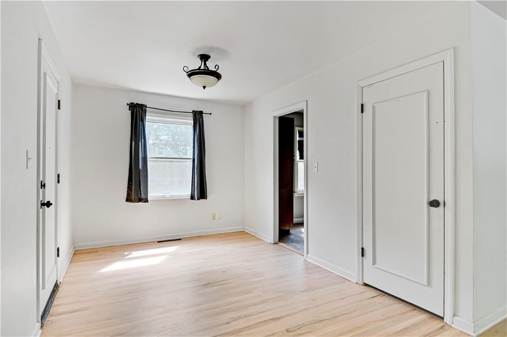8909 Belleview Avenue — photo 8