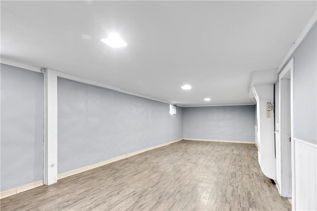 8909 Belleview Avenue — photo 19