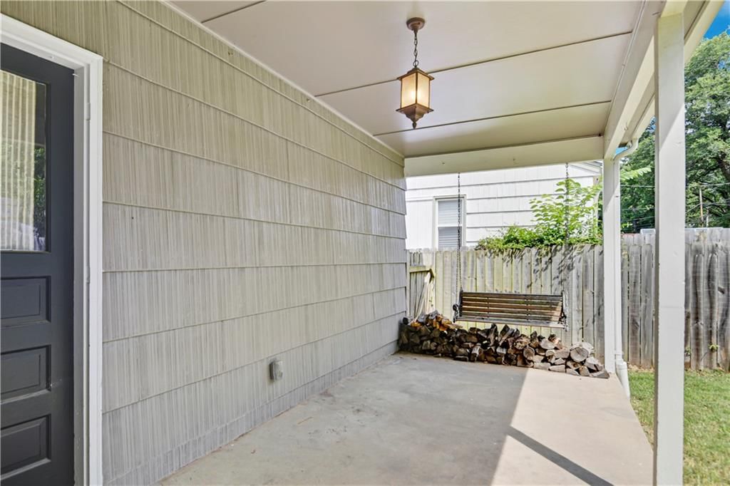 8909 Belleview Avenue — photo 22